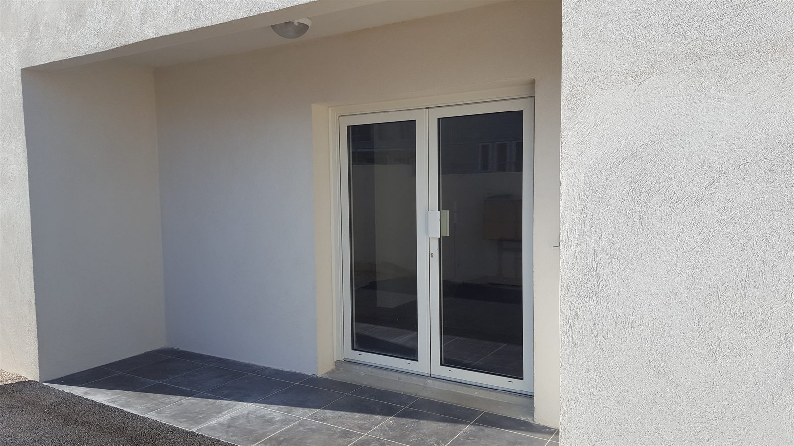 Porte d'entrée aluminium double vantail