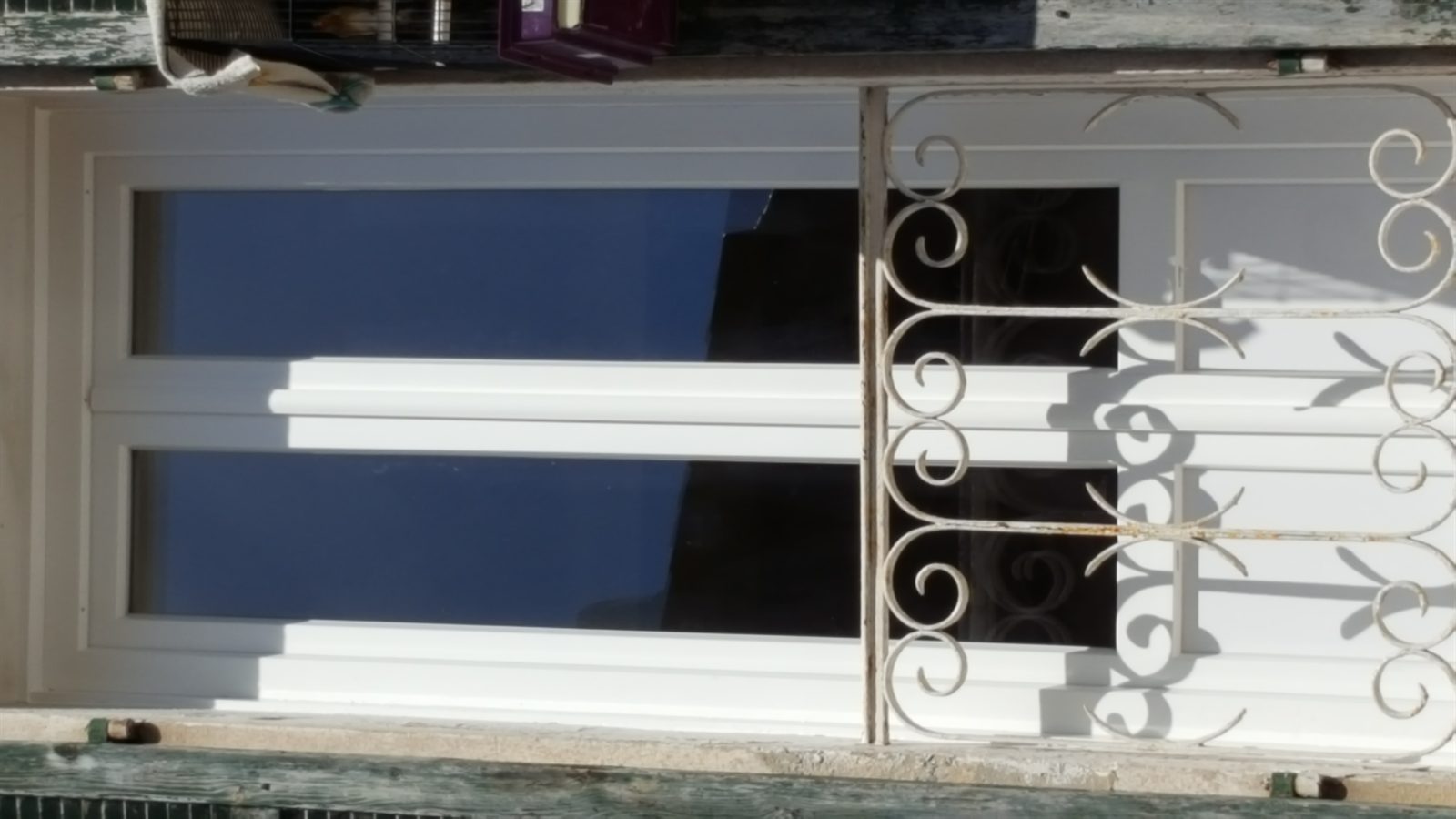 Porte-fenêtre PVC extérieur